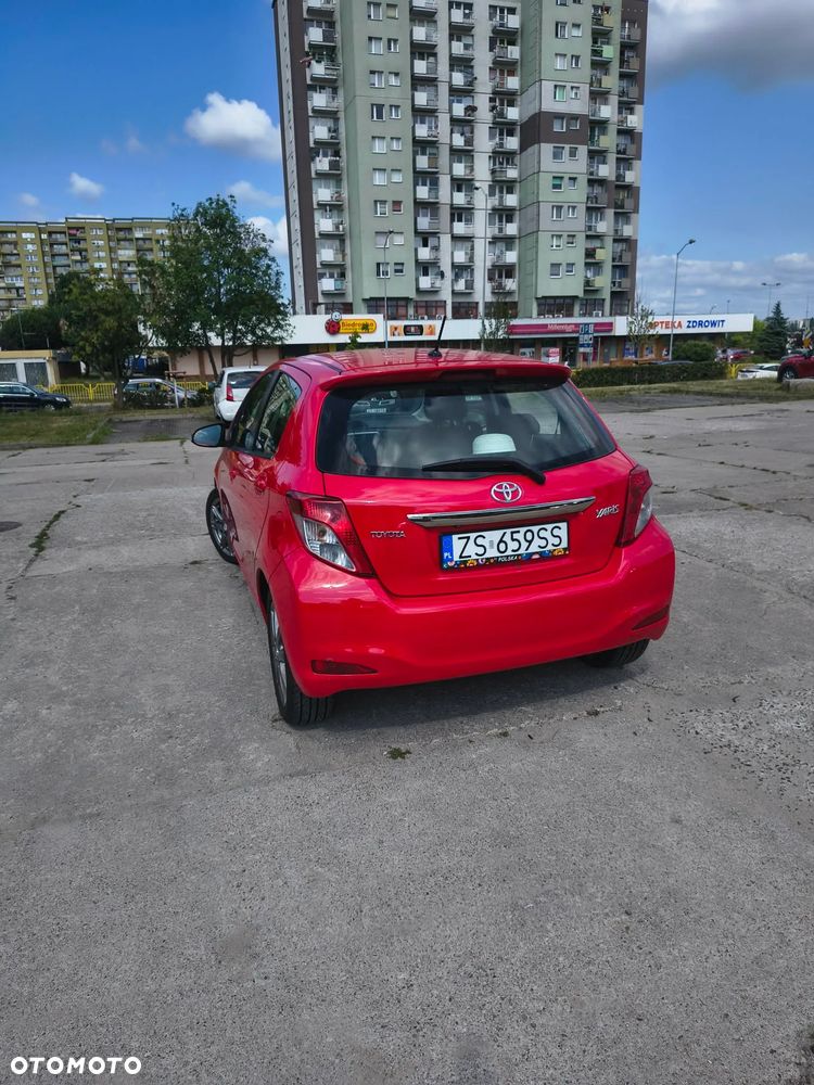 Toyota Yaris 1.33 Sol - 2