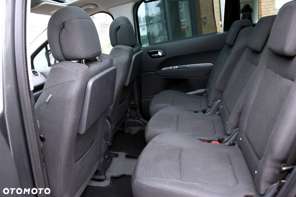 Peugeot 5008 - 18