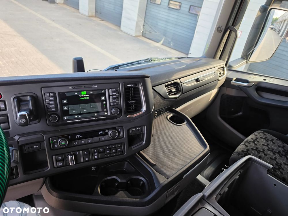 Scania R450/ Chłodnia / 6x2 / WINDA BAR 2,5T / Import Niemcy / Zadbana / PROSTO OD PIERWSZEGO WŁAŚCICIELA  / Euro 6/ Kontener Kwiatowy / - 25