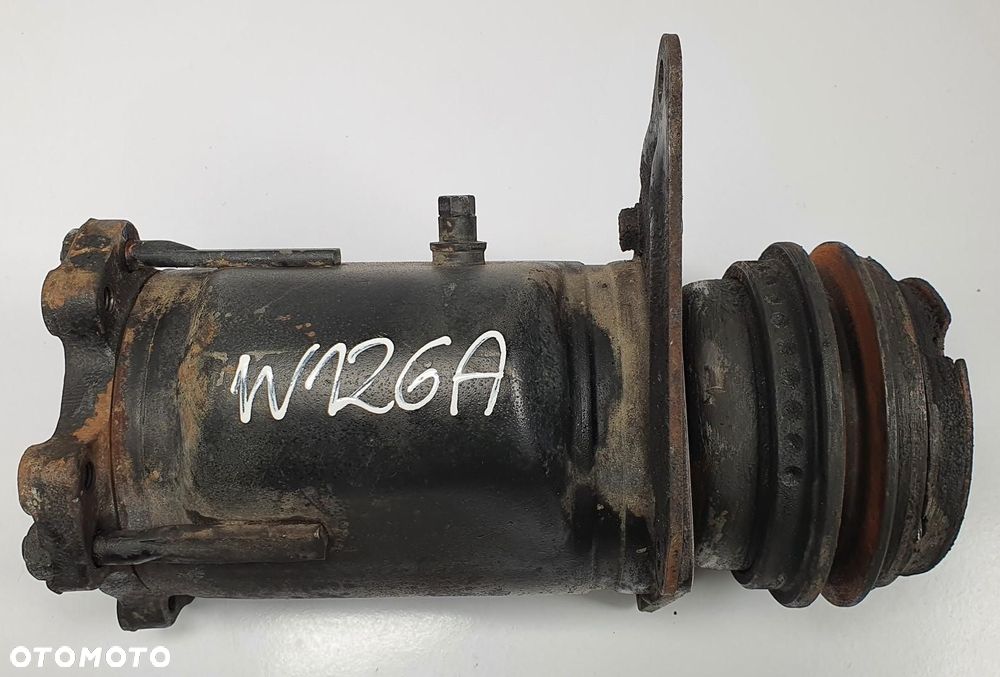 SPRĘŻARKA KLIMATYZACJI MERCEDES W126 3.8 V8 - 1