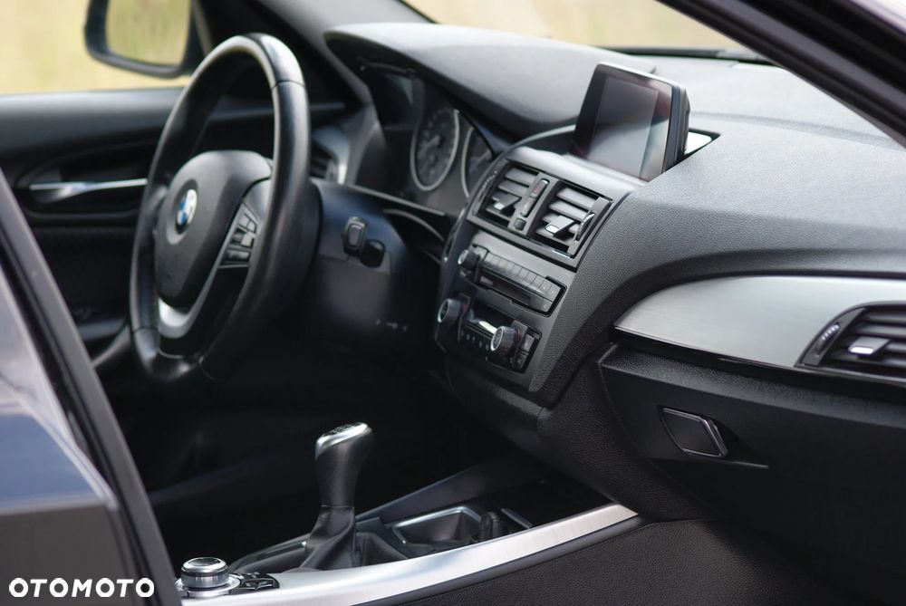 BMW Seria 1 116i - 7