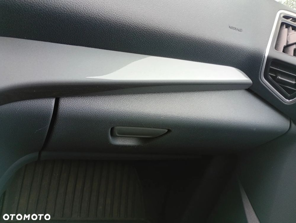 Ford C-MAX 2.0 TDCi Trend MPS6 - 16