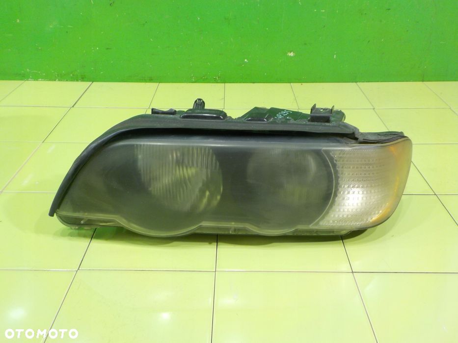 BMW X5 E53 3.0 B 01r 5D lampa lewa przod - 9