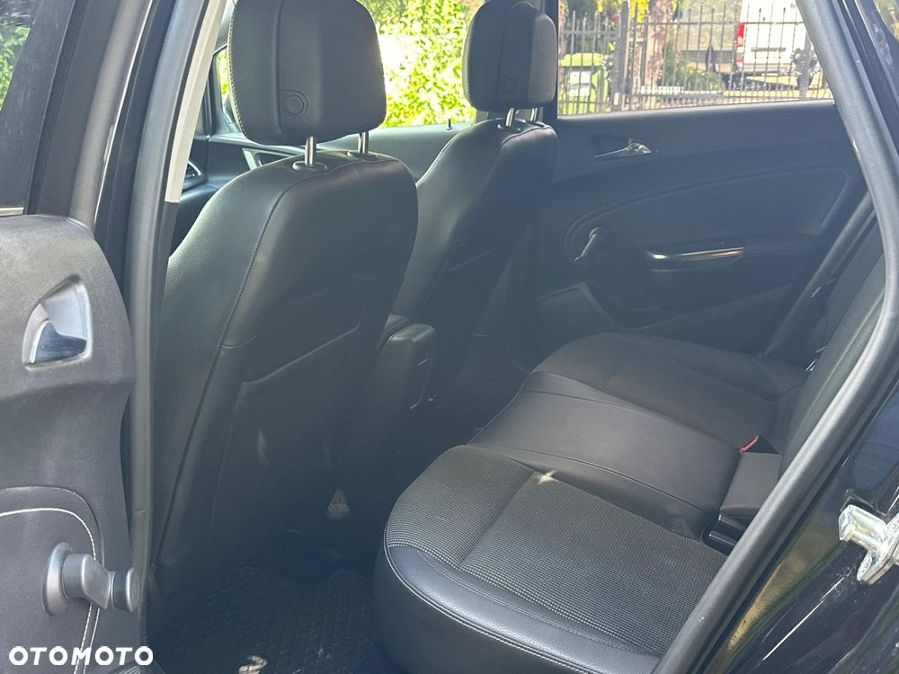 Opel Astra 1.6 Design Edition - 13