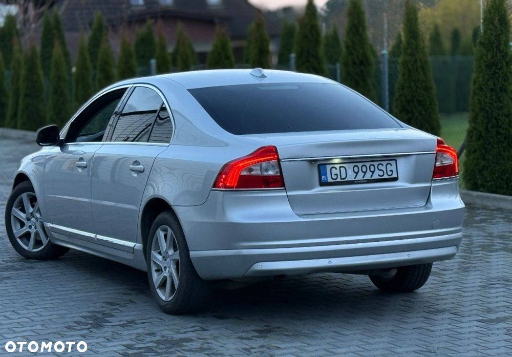 Volvo S80 - 9