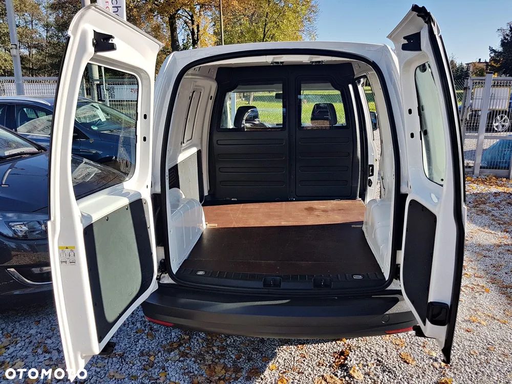 Volkswagen CADDY - 25