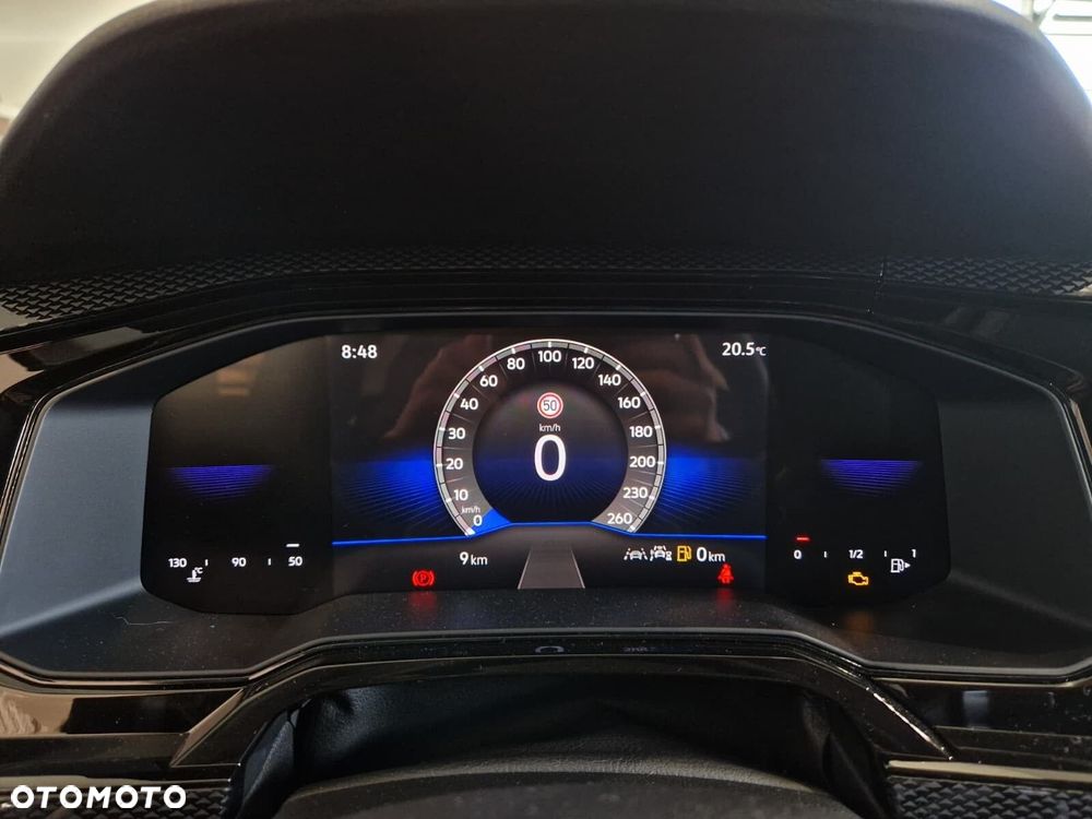 Volkswagen Polo - 18