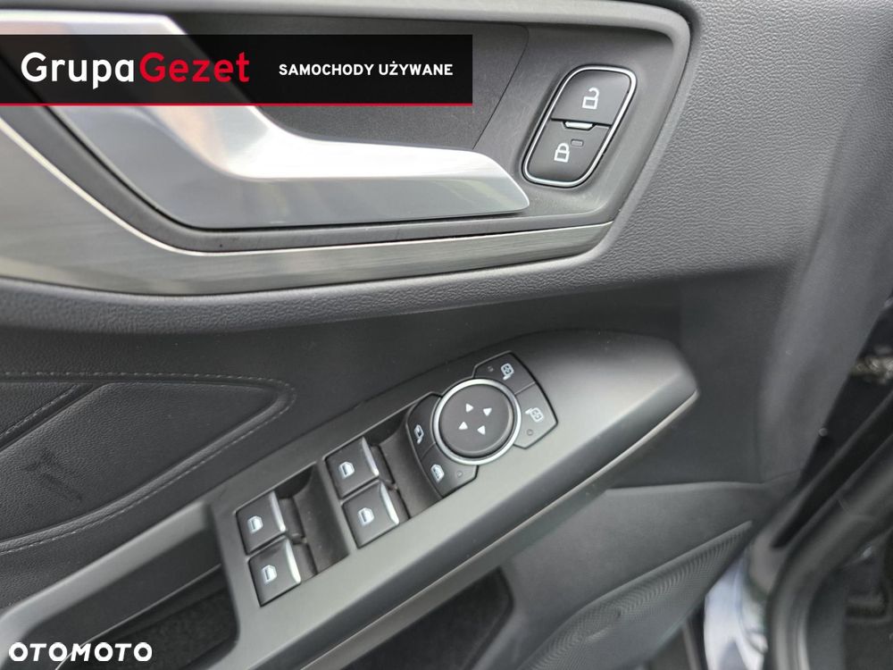 Ford Focus 1.0 EcoBoost mHEV Titanium - 18
