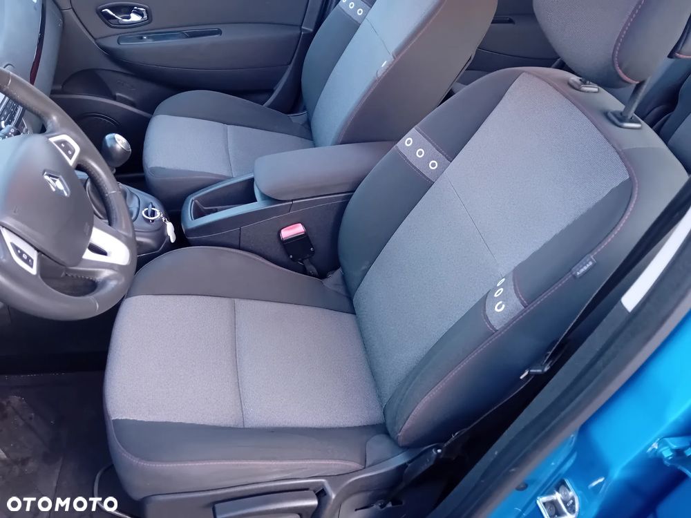 Renault Scenic ENERGY TCe 115 Bose Edition - 22