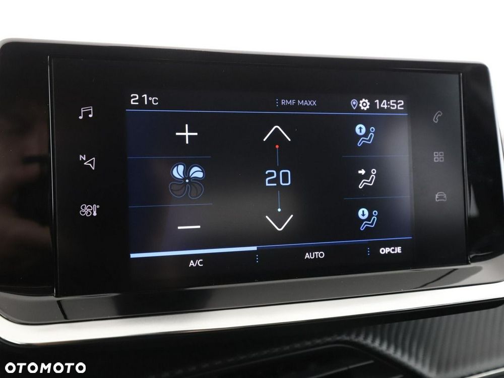 Peugeot 2008 PureTech 100 Style - 27