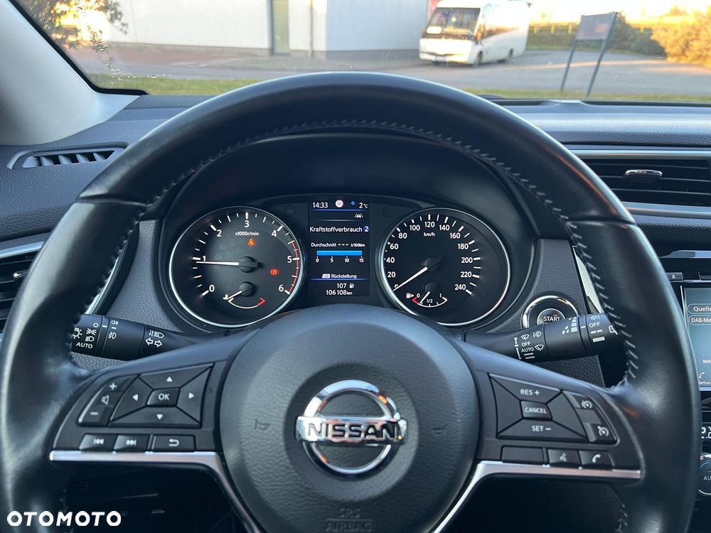 Nissan Qashqai - 22