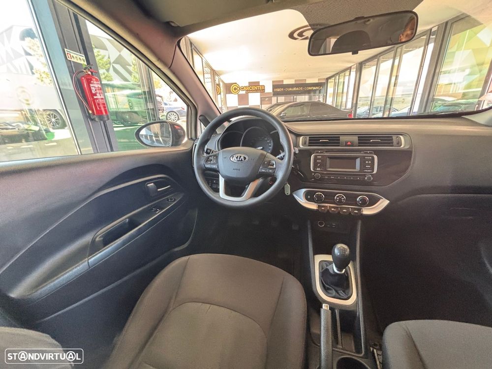 Kia Rio 1.1 CRDi EX ISG - 9
