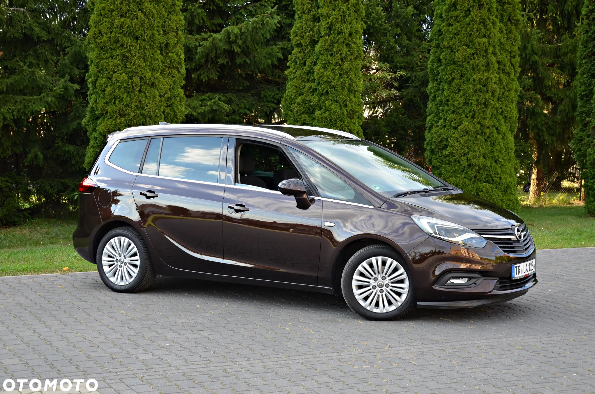 Opel Zafira - 12