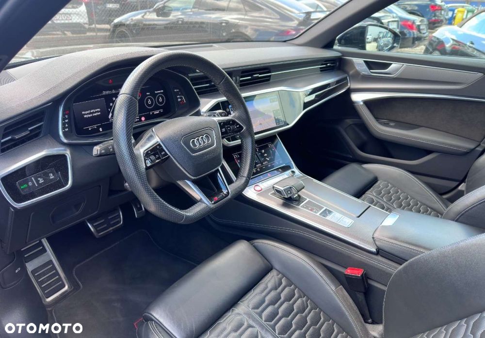 Audi RS6 Avant - 11