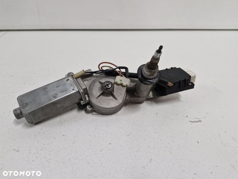 CHEVROLET AVEO T250 SILNICZEK WYCIERACZKI TYŁ TYLNEJ KLAPY BAGAŻNIKA - 2