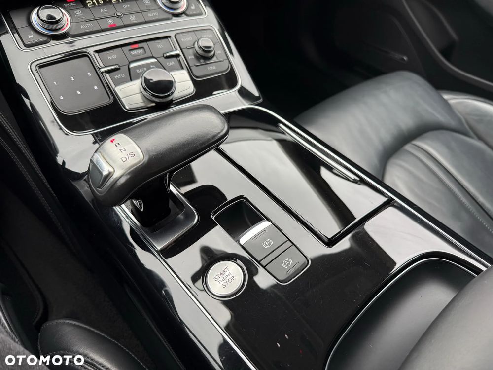 Audi A8 3.0 TFSI quattro tiptronic - 32