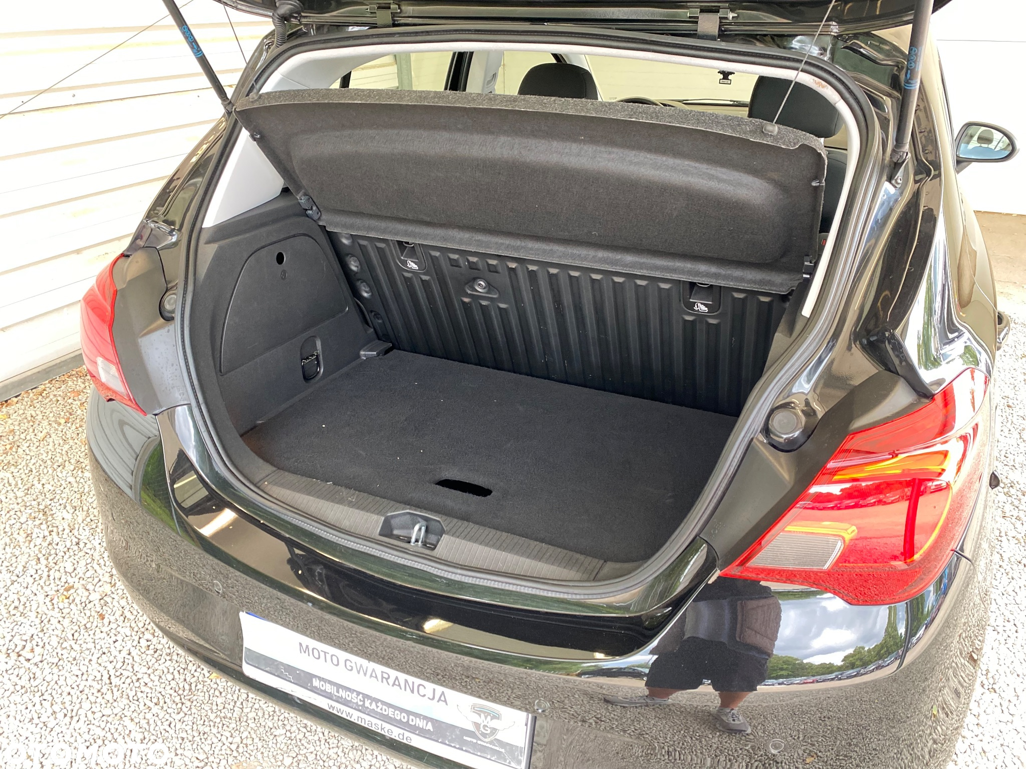 Opel Corsa 1.2 Essentia - 5