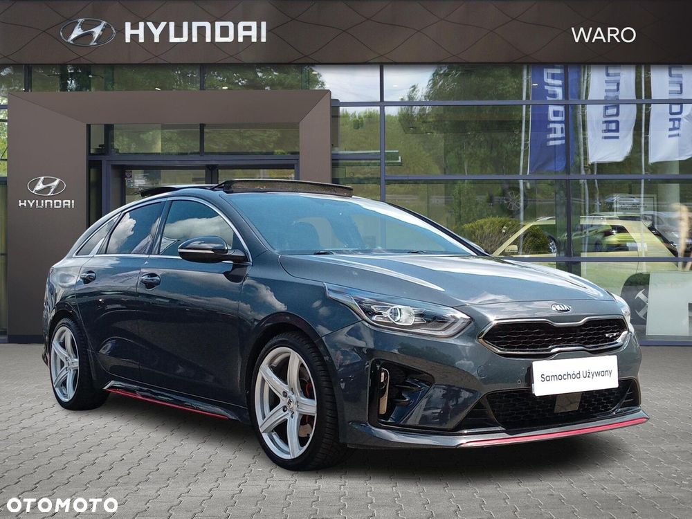 Kia ProCeed - 8