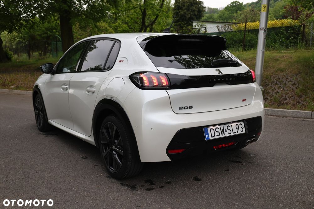 Peugeot 208 1.2 PureTech GT S&S EAT8 - 6