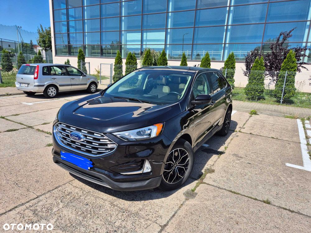 Ford Edge - 1