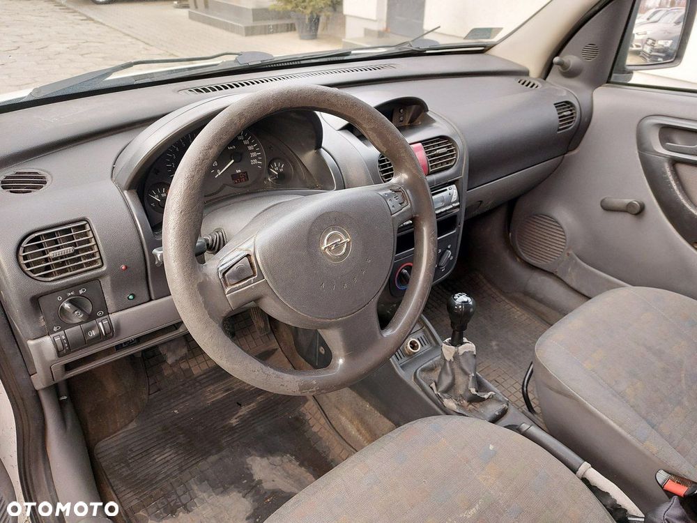 Opel Combo - 11