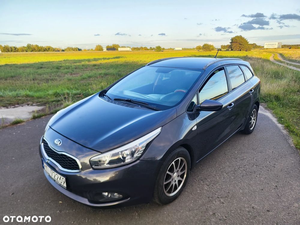 Kia Ceed 1.6 CRDi L - 1