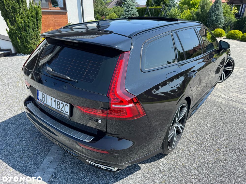Volvo V60 D3 R-Design - 6