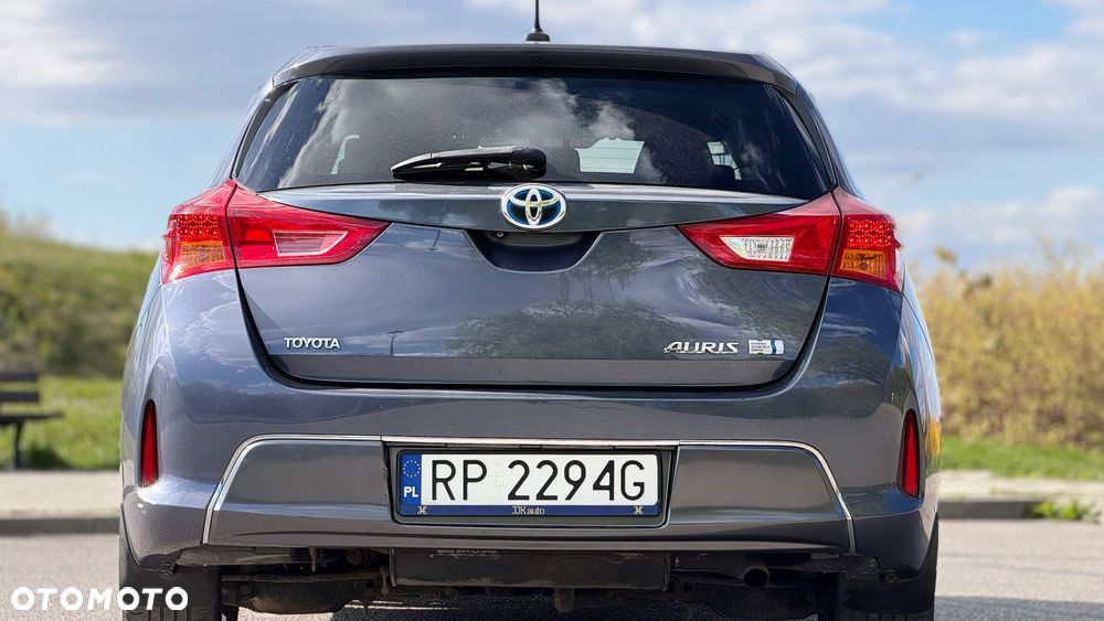 Toyota Auris - 10