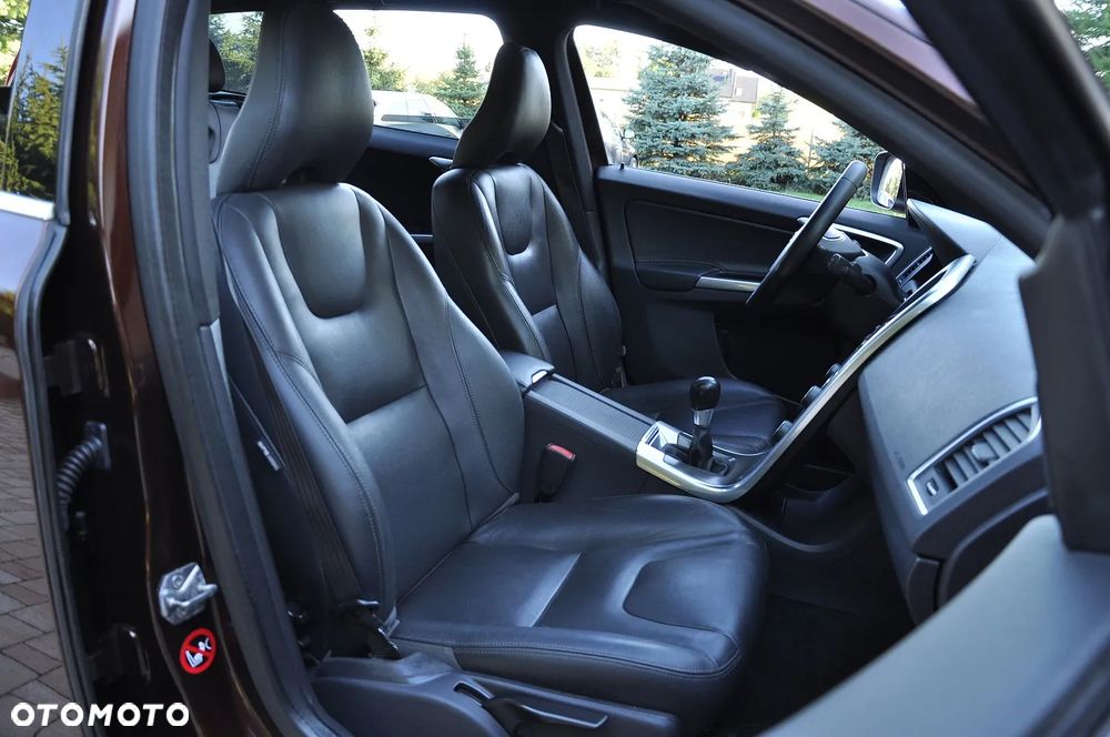 Volvo XC 60 - 23