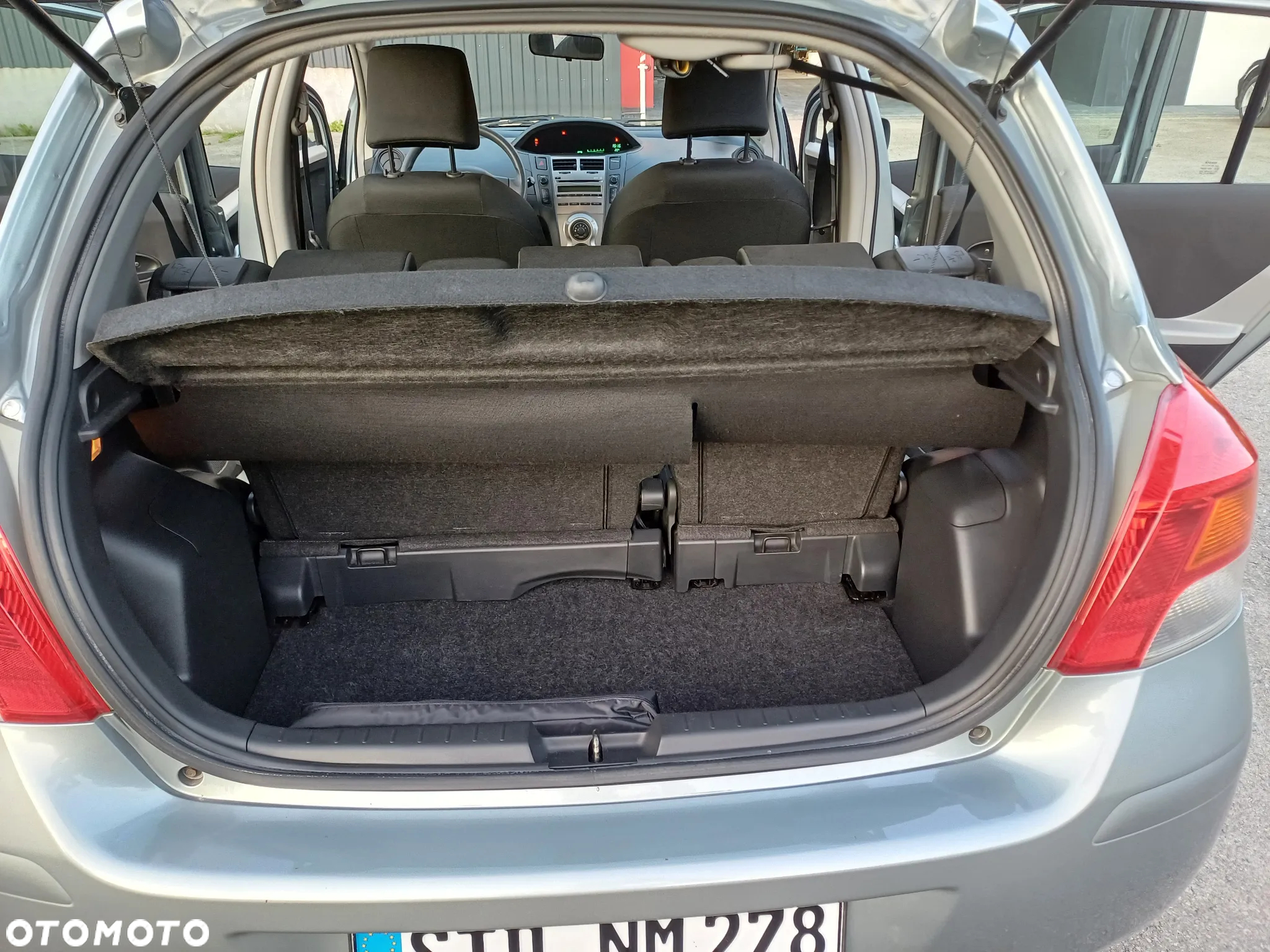 Toyota Yaris 1.0 VVT-i - 16