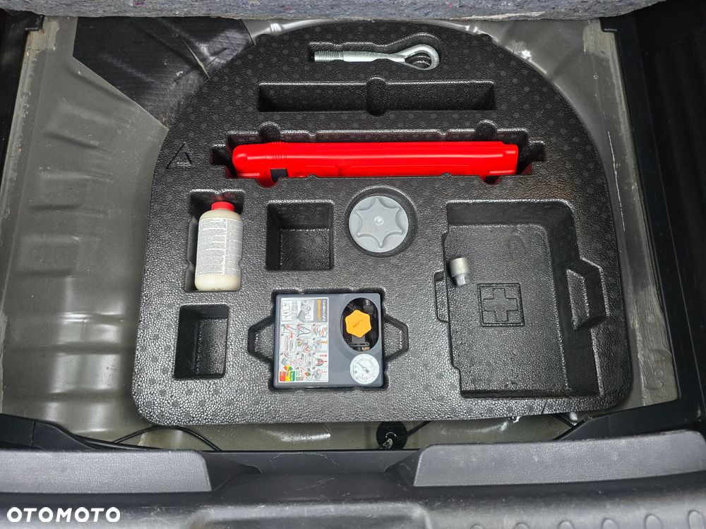 Nissan Juke 1.2 DIG-T Tekna Dark Sound - 30