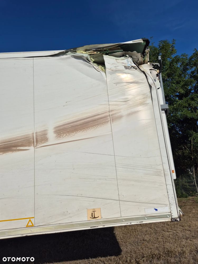 Schmitz Cargobull SKO 24 - 10