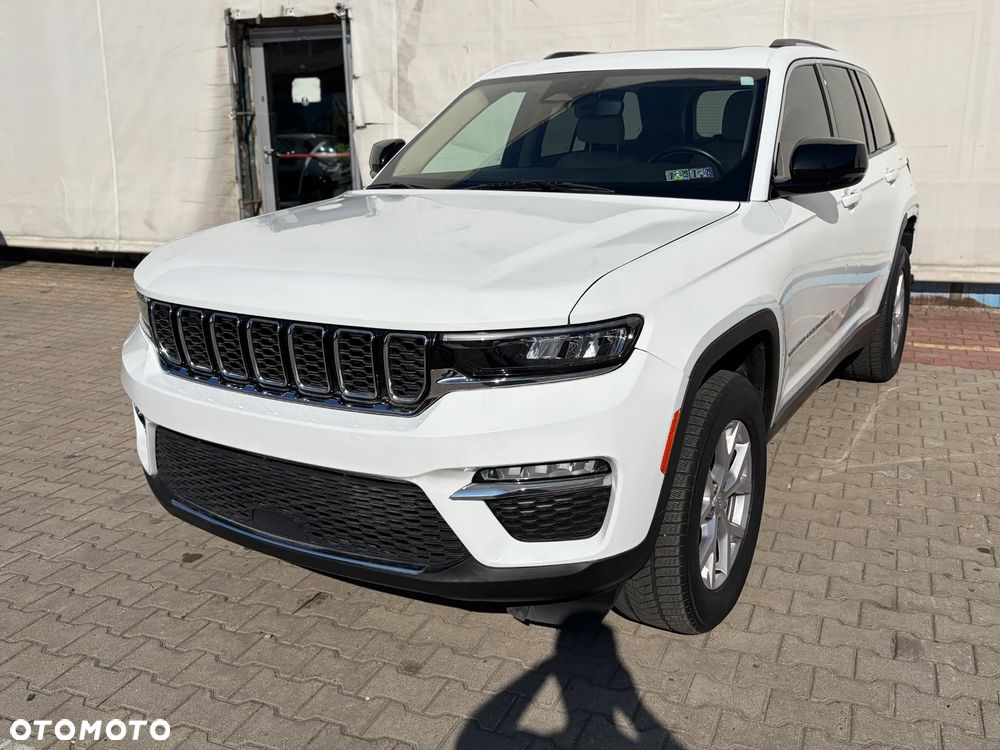 Jeep Grand Cherokee - 15