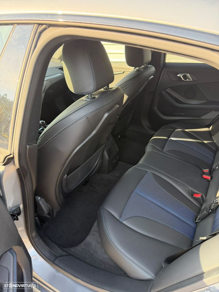 BMW 216 Gran Coupé Pack Desportivo M - 17