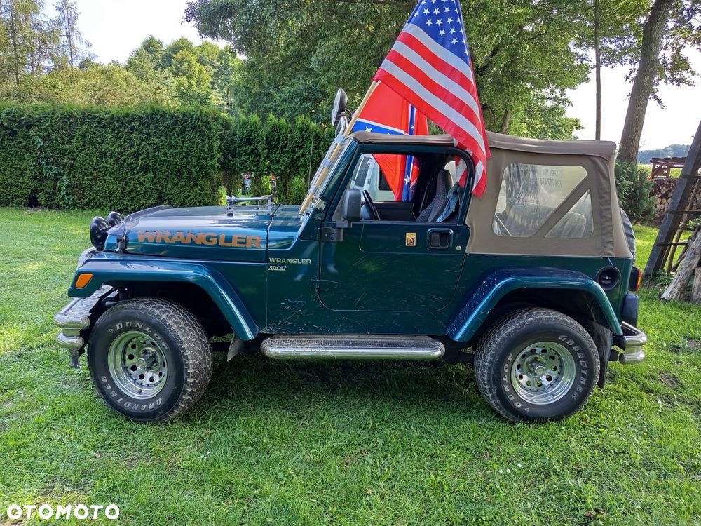 Jeep Wrangler - 33
