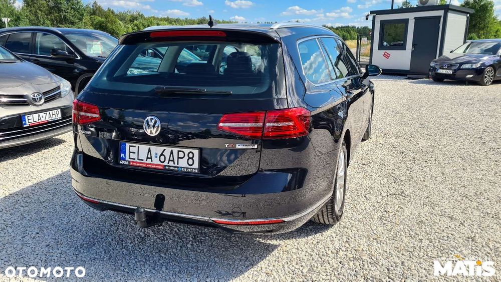Volkswagen Passat - 29