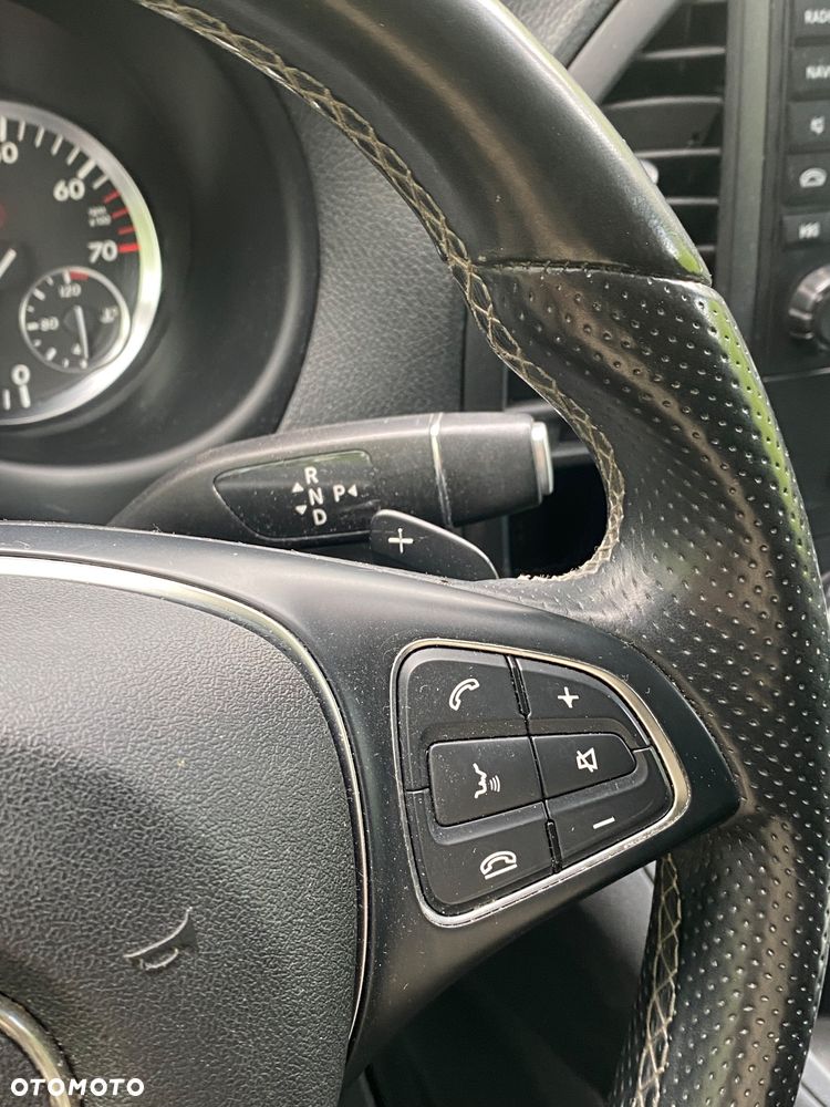 Mercedes-Benz Viano - 10