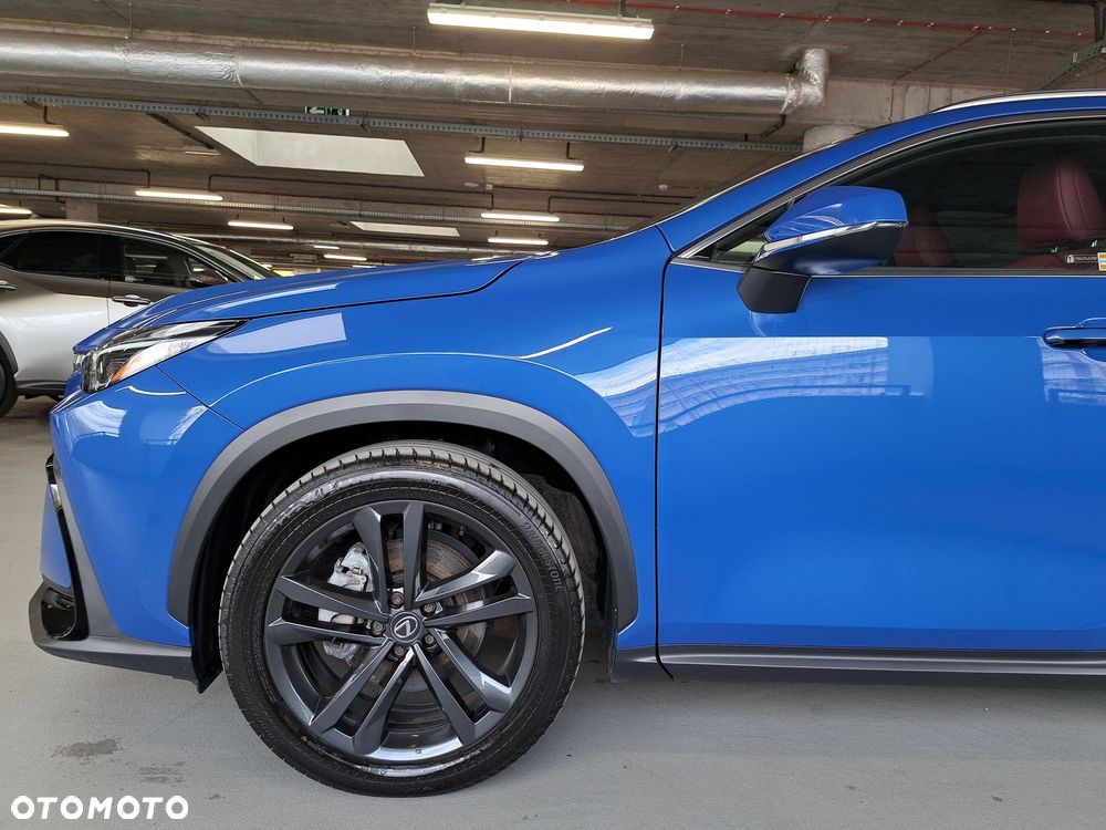 Lexus NX 350h Prestige AWD - 38