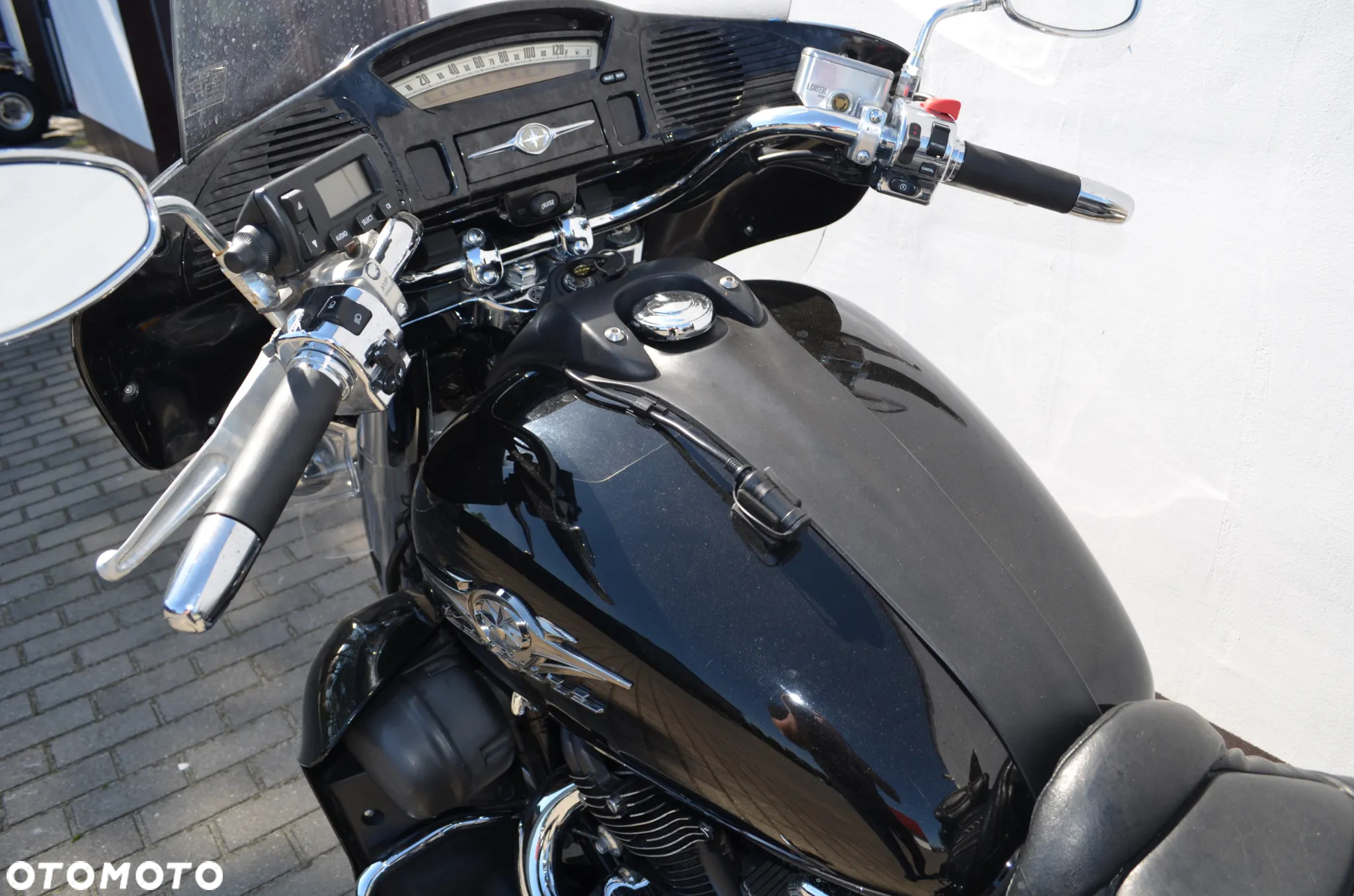 Yamaha Venture - 27