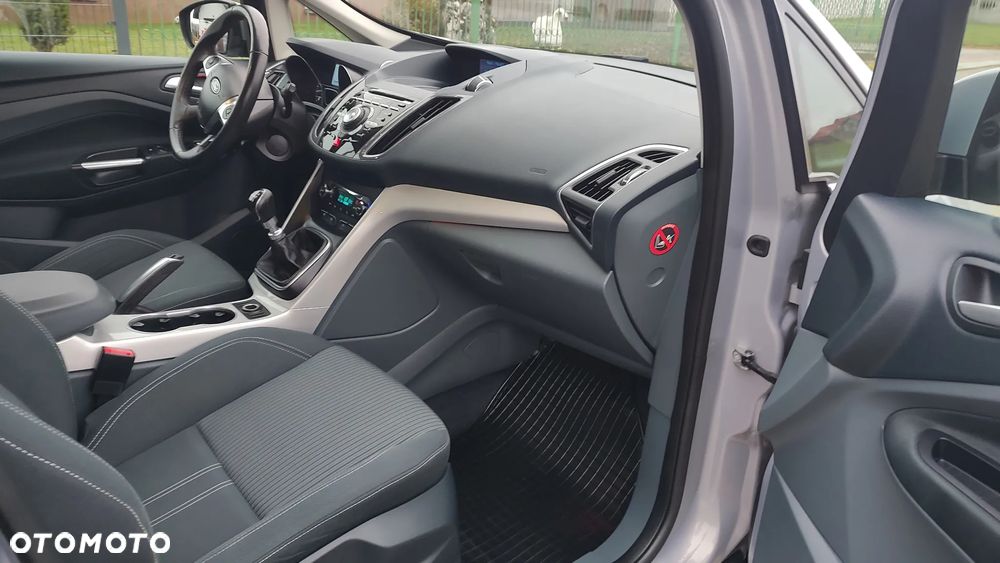 Ford C-MAX 1.6 EcoBoost Titanium - 12