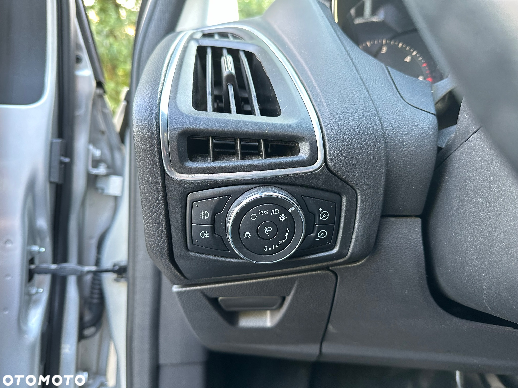 Ford Focus 2.0 TDCi Titanium ASS PowerShift - 15