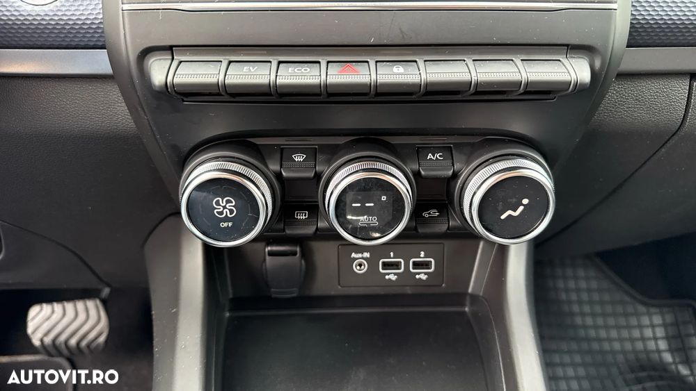 Renault Arkana E-TECH 145 Evolution - 35