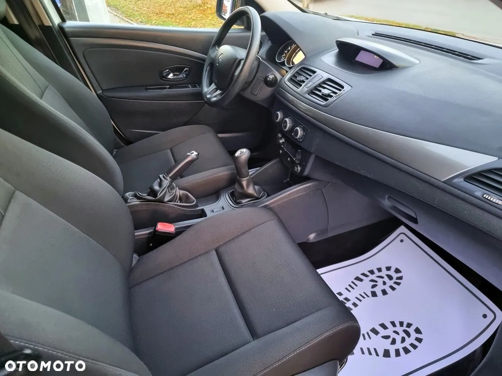 Renault Megane 1.6 16V Authentique - 8