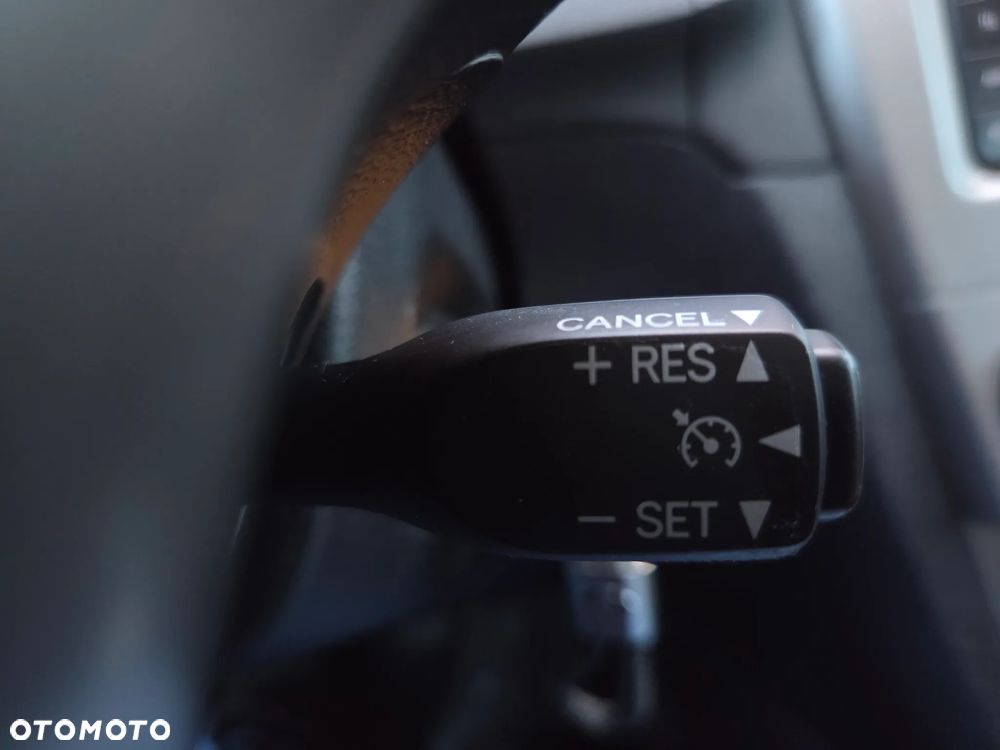 Toyota Avensis 1.6 Edition - 30