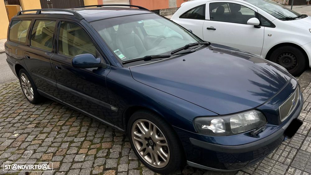 Volvo V70 2.4 D5 - 5