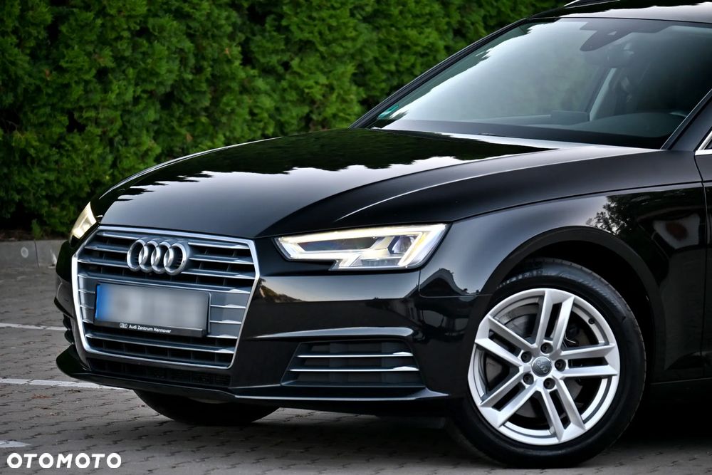 Audi A4 Avant 2.0 TDI ultra S tronic design - 6