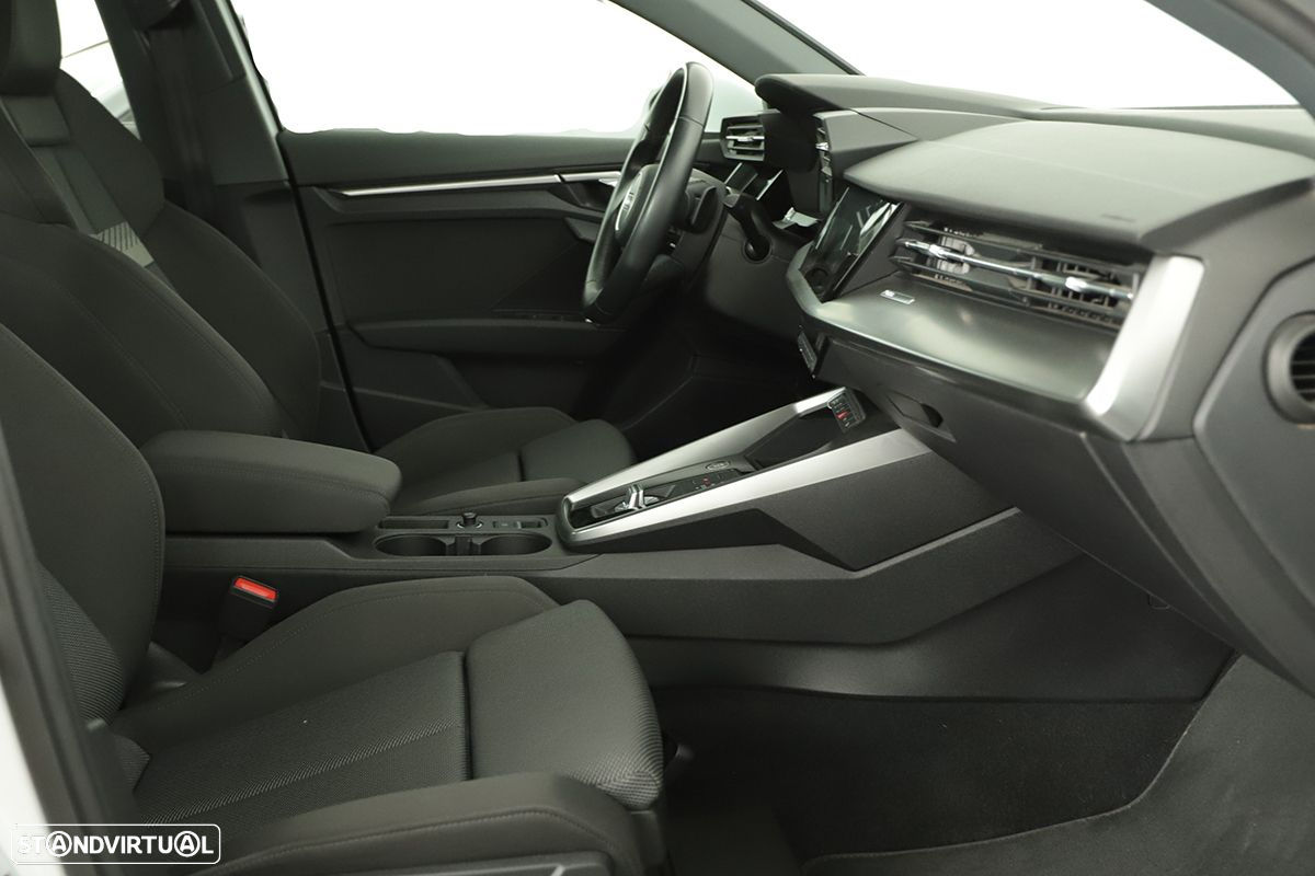 Audi A3 Sportback 30 TFSI Advanced S tronic - 20