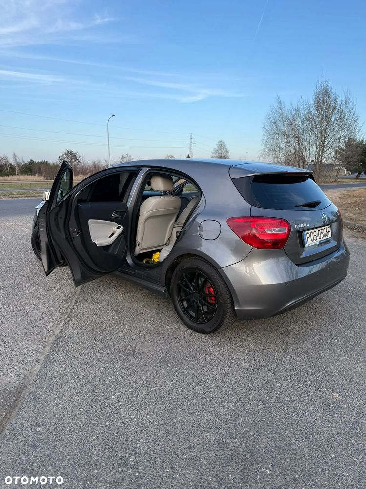 Mercedes-Benz Klasa A 180 d 7G-DCT Activity Edition - 4