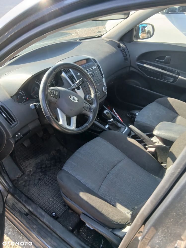 KIA CEED 06- LIFT SILNIK 1.4B G4FA MASKA DRZWI KLAPA TYŁ BŁOTNIKI REFLEKTORY LAK 5K - 4