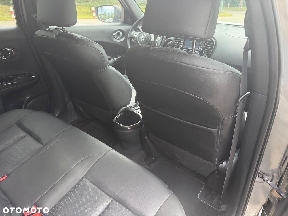 Nissan Juke 1.6 DIG-T Tekna EU6 - 17